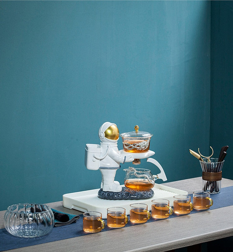 Astronaut Creative Fish Magnetic Teapot Glass Lazy Automatic Tea Making Household Puer Oolong Tea Set Infuser Drinking-Health Wisdom™
