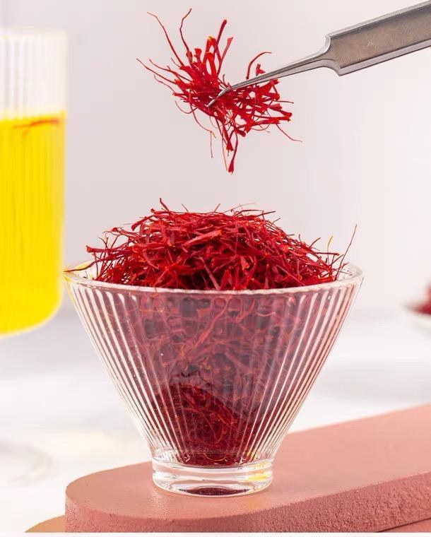 Zang Hong Hua 藏紅花, Saffron, Crocus Sativus, Stigma Croci, Xi Hong Hua-Health Wisdom™